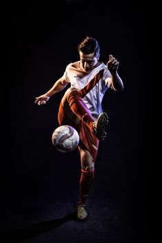 快船大胜32分，库里复出勇士逆转，太阳大败，西部排名如下.